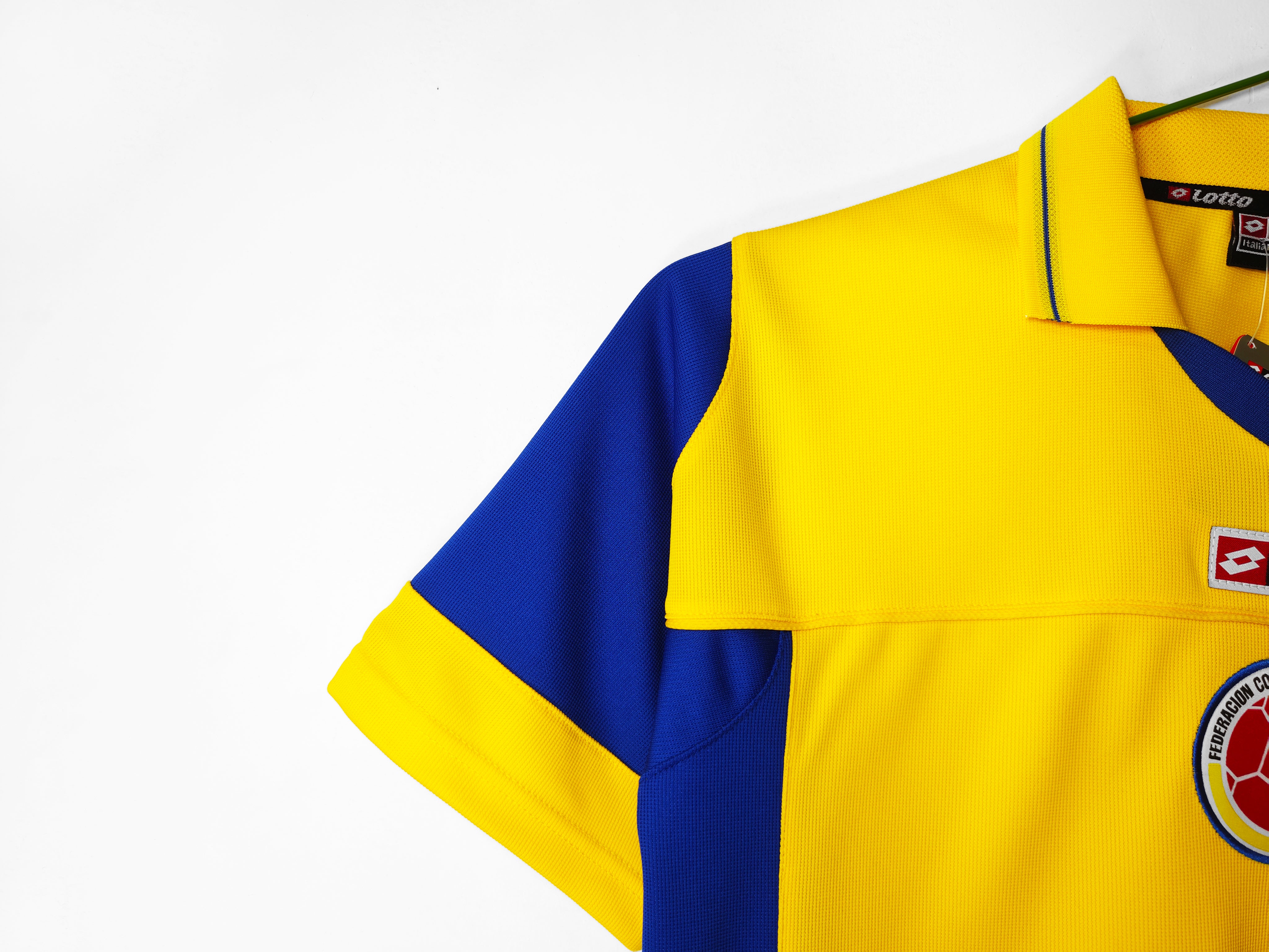 Colombia 2004-2005 Home Kit