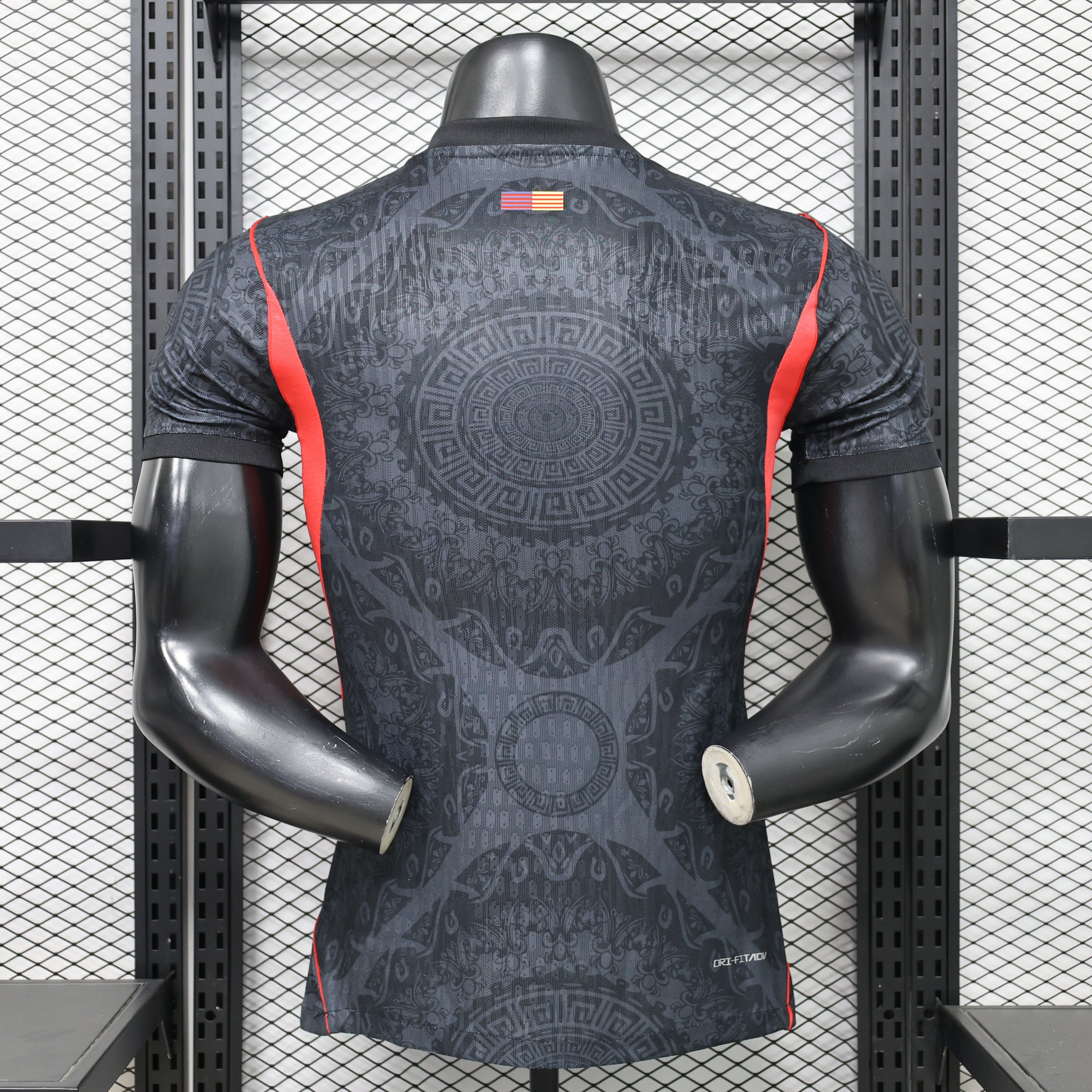 FC Barcelona "Gray Fiesta" Special Kit