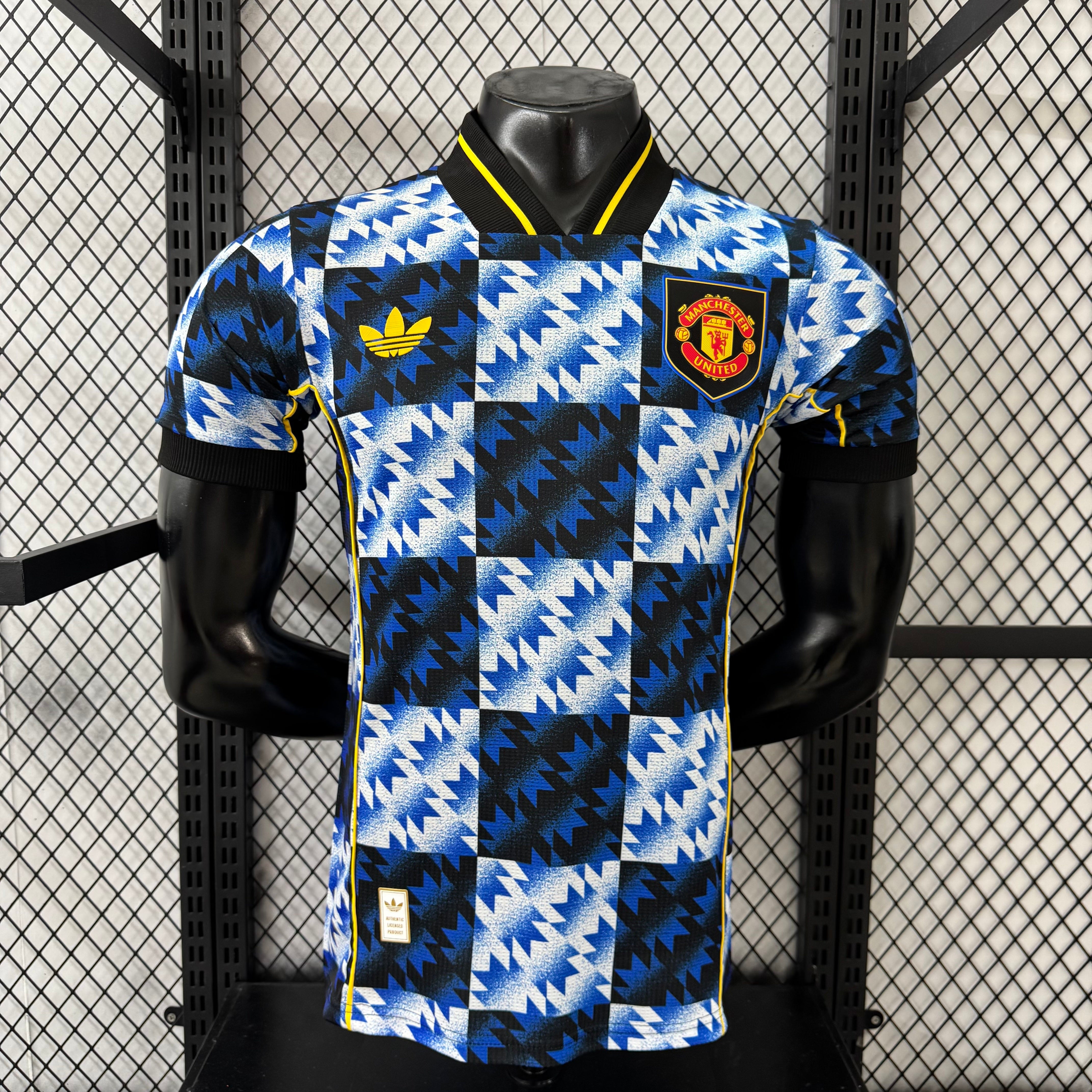 Kit spécial "Originals Trefoil" de Manchester United
