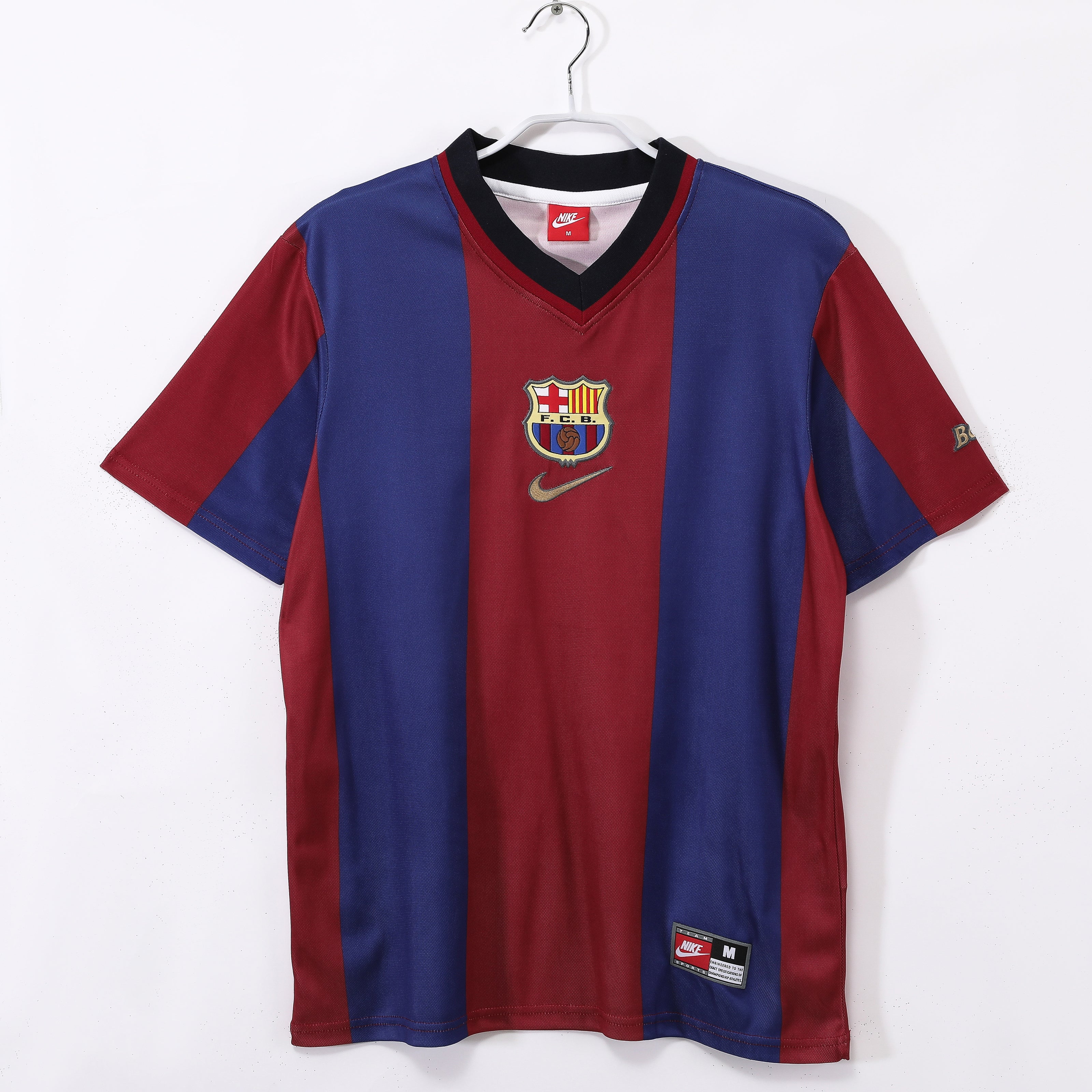 FC Barcelona 2001-2002 Home Kit