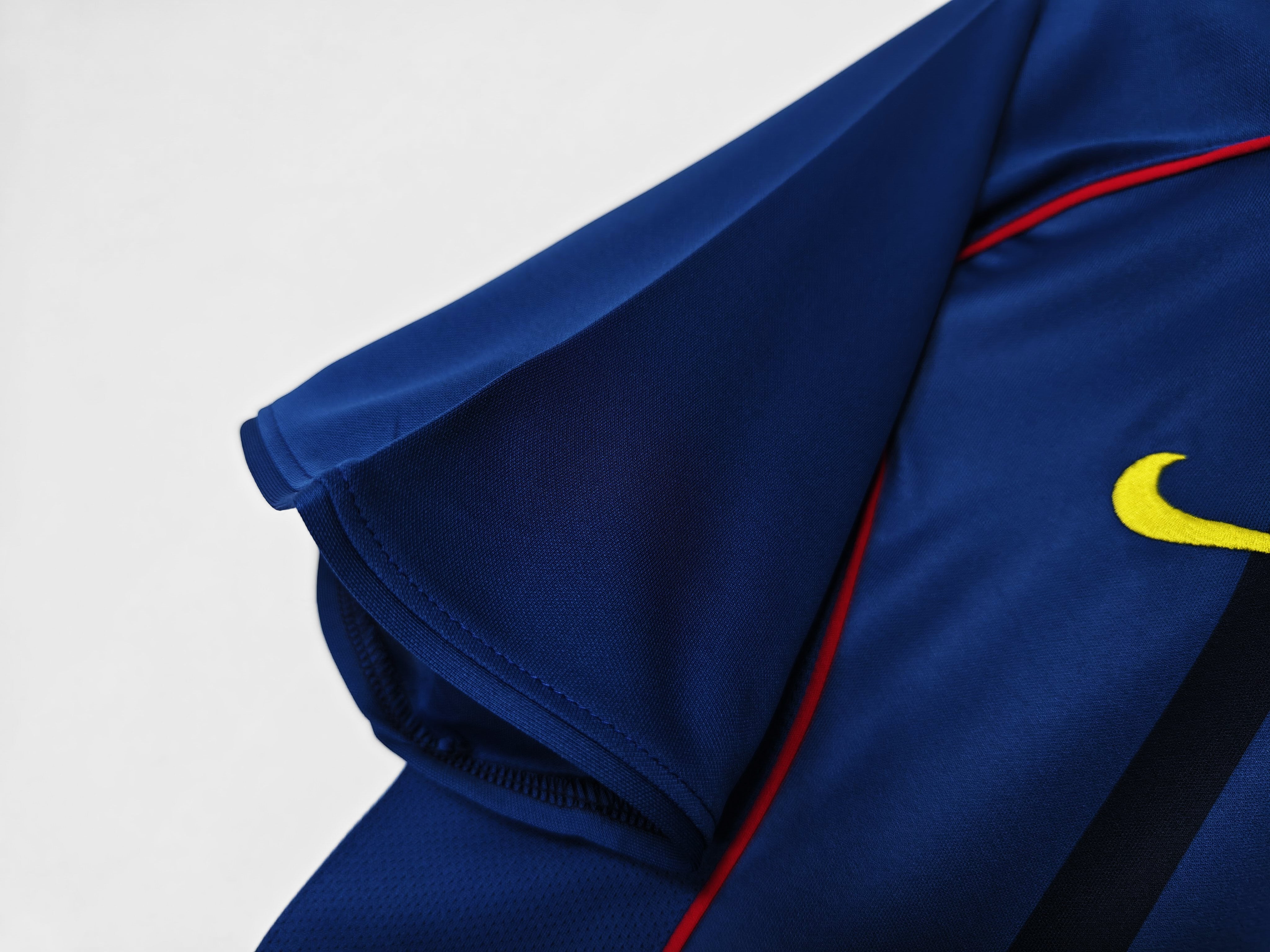 FC Barcelona 2004–2005 Training Shirt