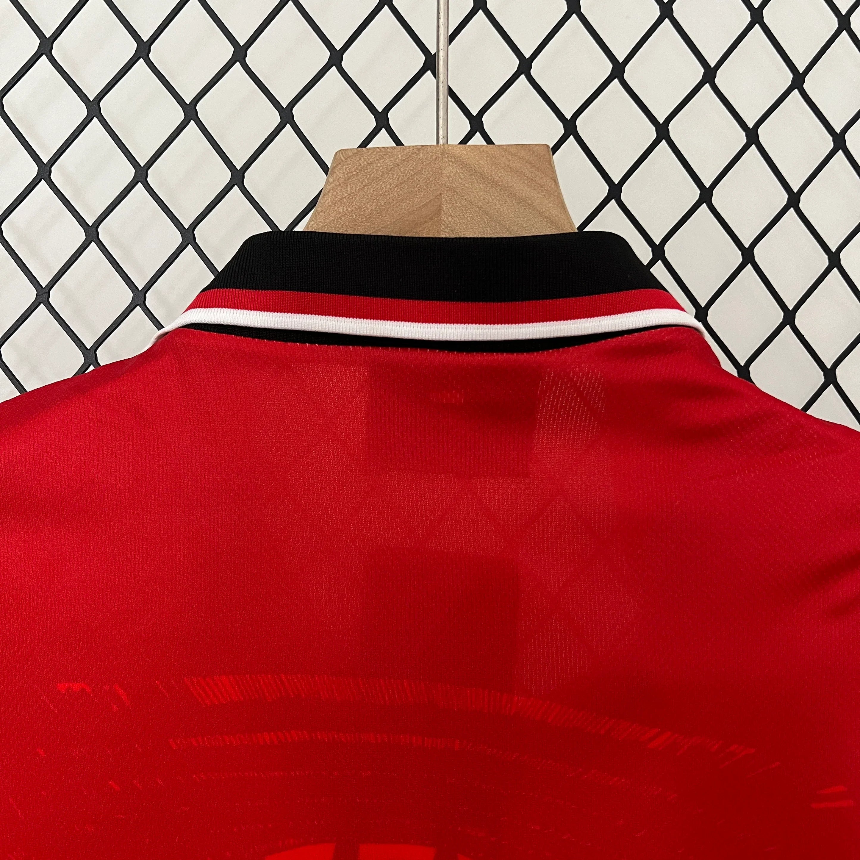 Manchester United Retro 94/96 Home Jersey Kids