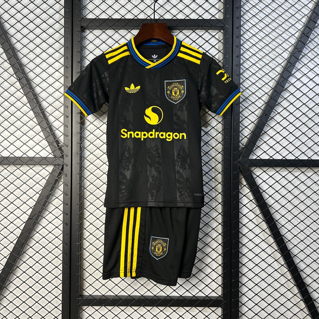 25/26 Ensemble Enfant Manchester United Third