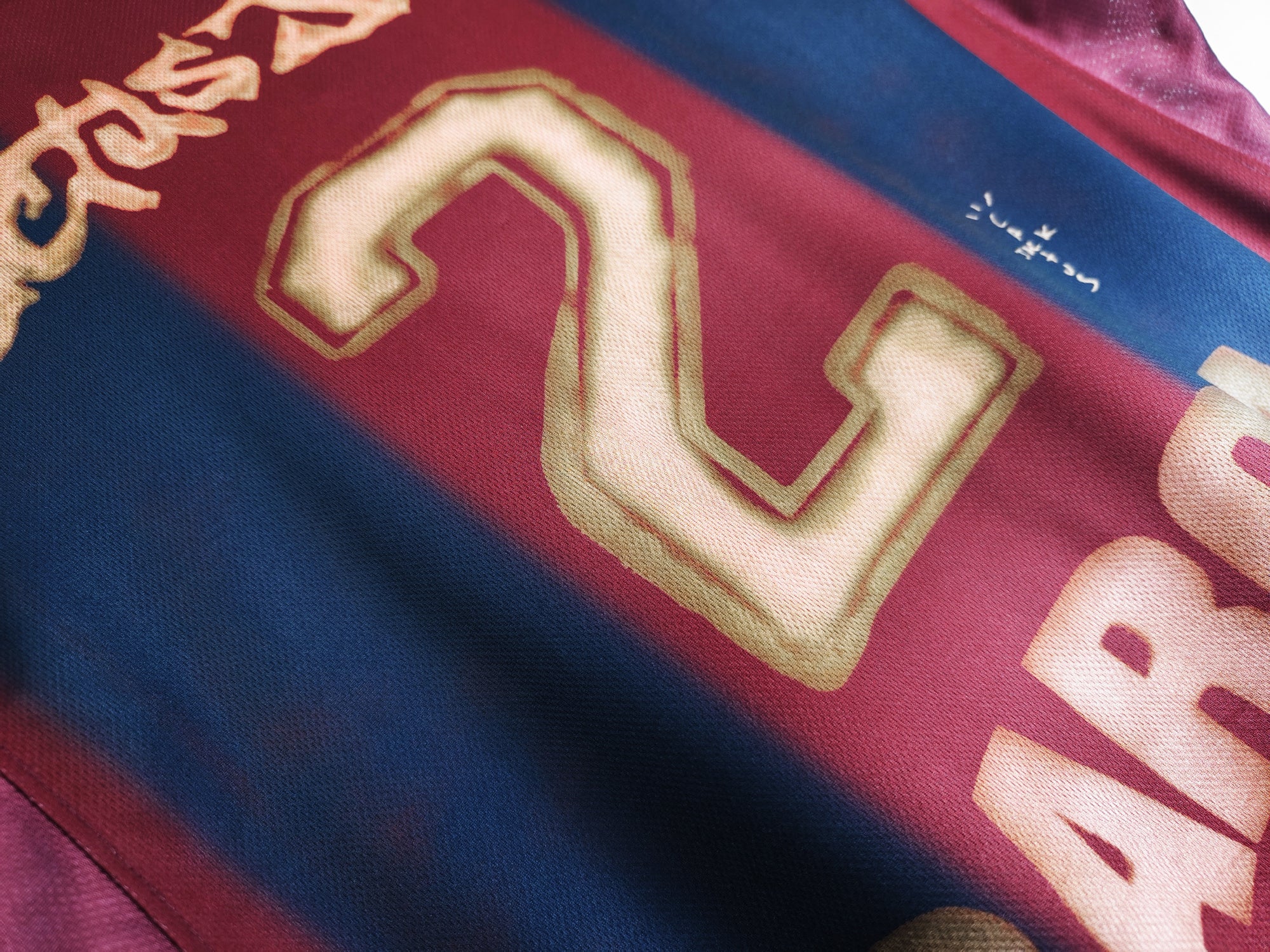 FC Barcelona 2001-2002 Home Kit