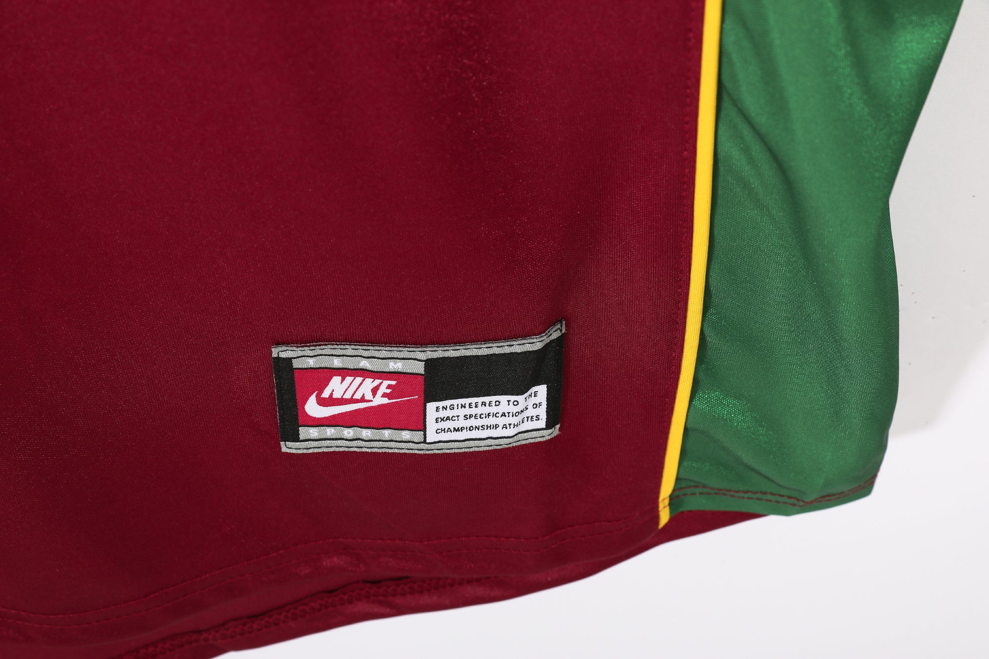 Portugal 2000-2002 Home Kit