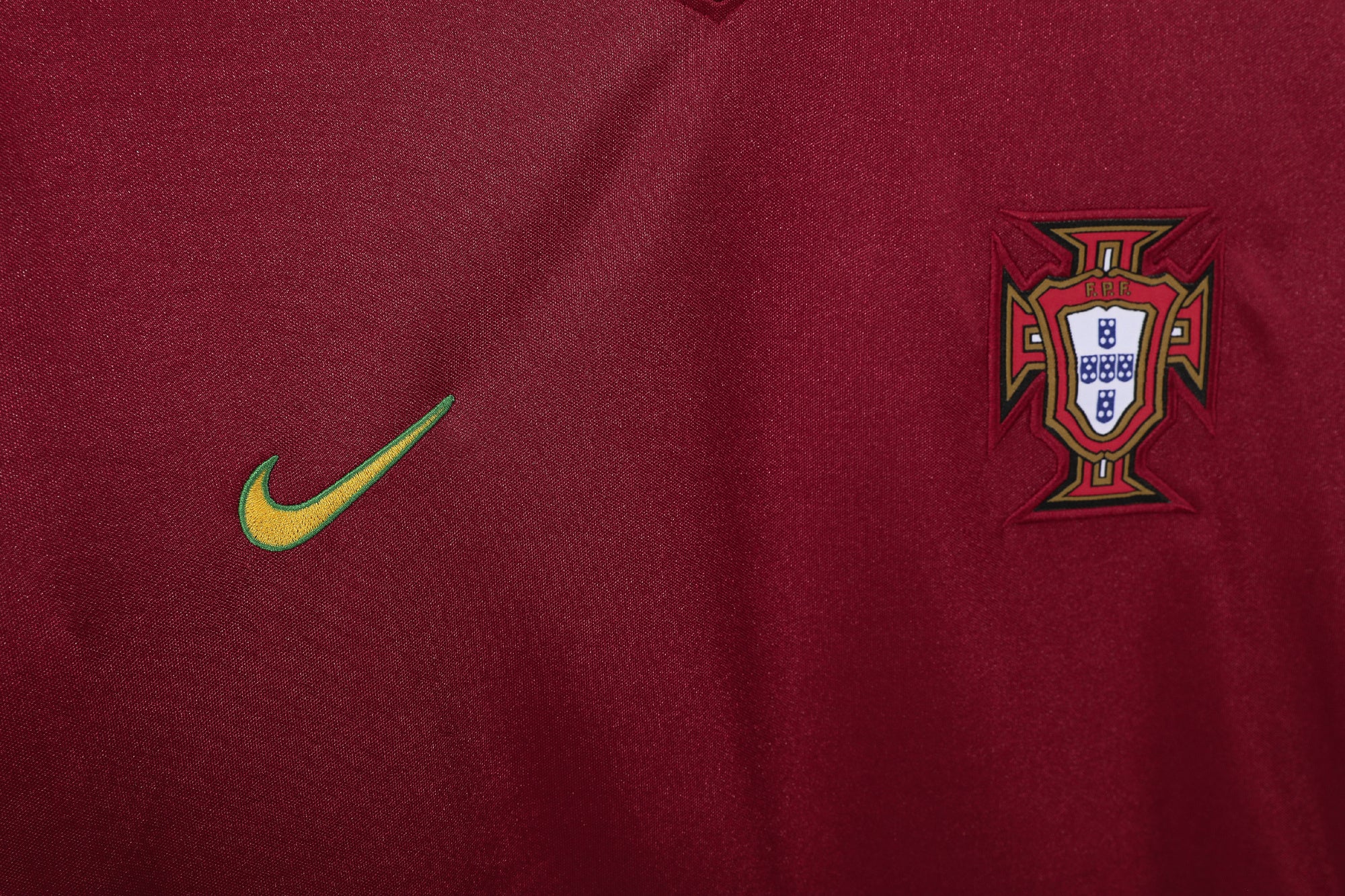Portugal 2000-2002 Home Kit