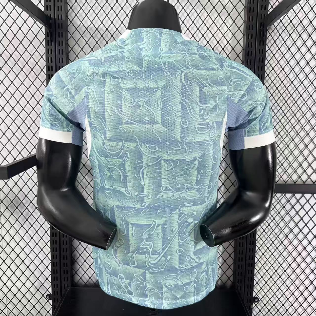 Juventus "Infinite Monogram" Special Kit