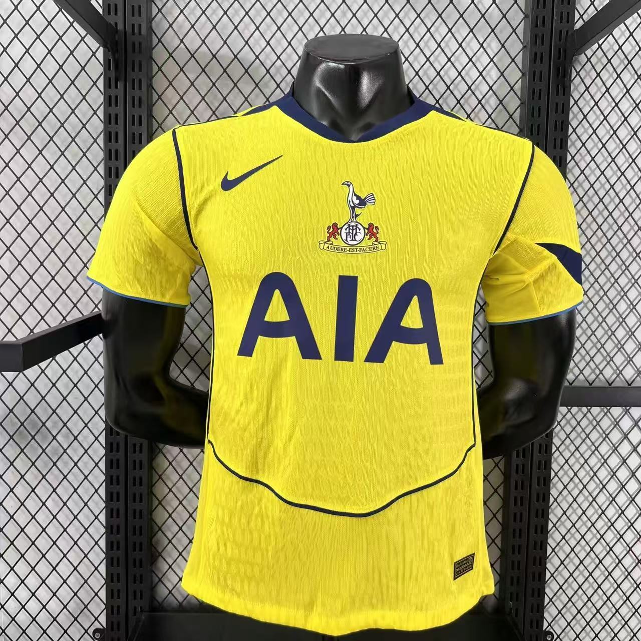 Tottenham "Electric Lilywhite" Special Kit