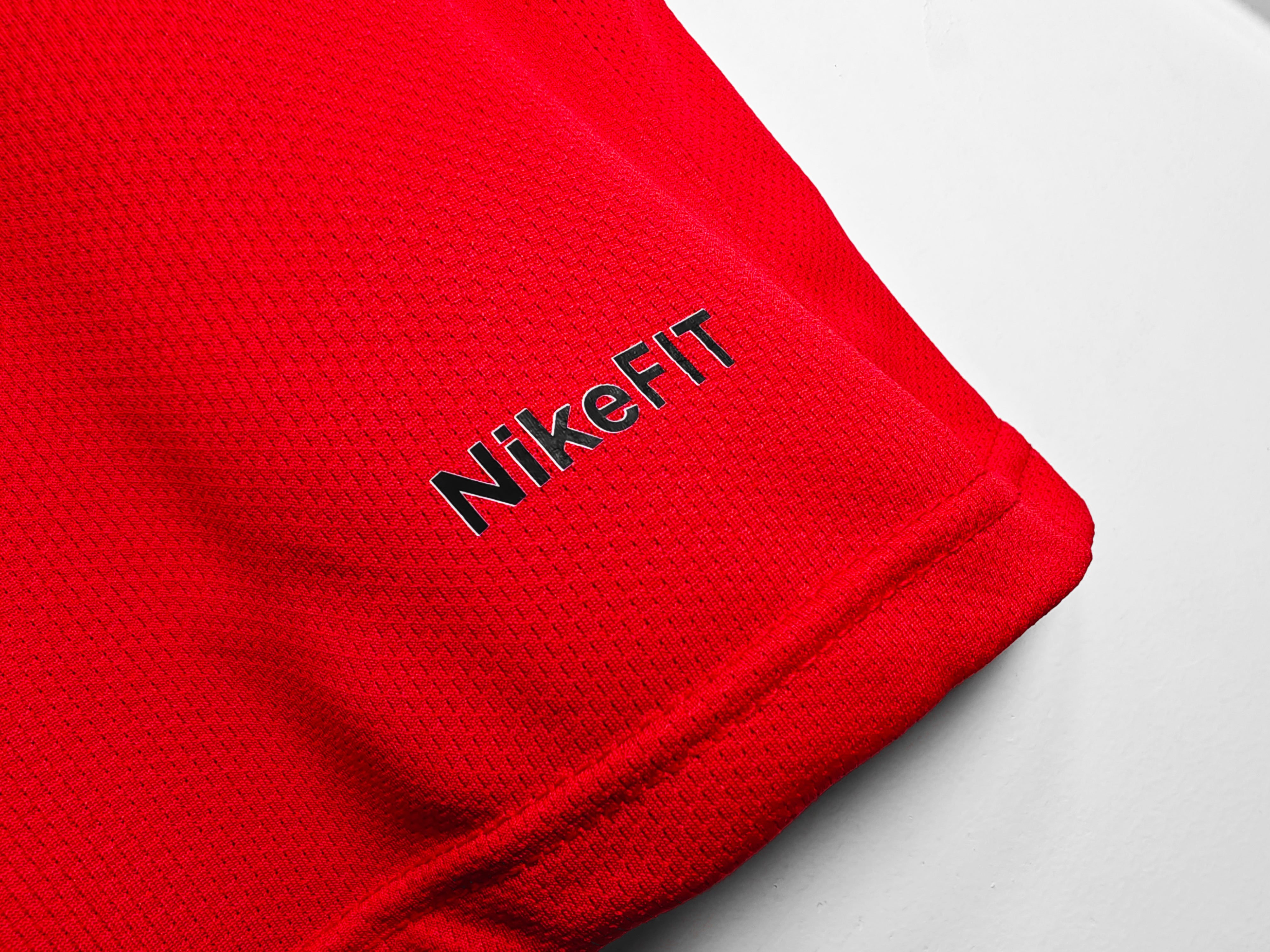 Arsenal 2006-2008 Home Kit