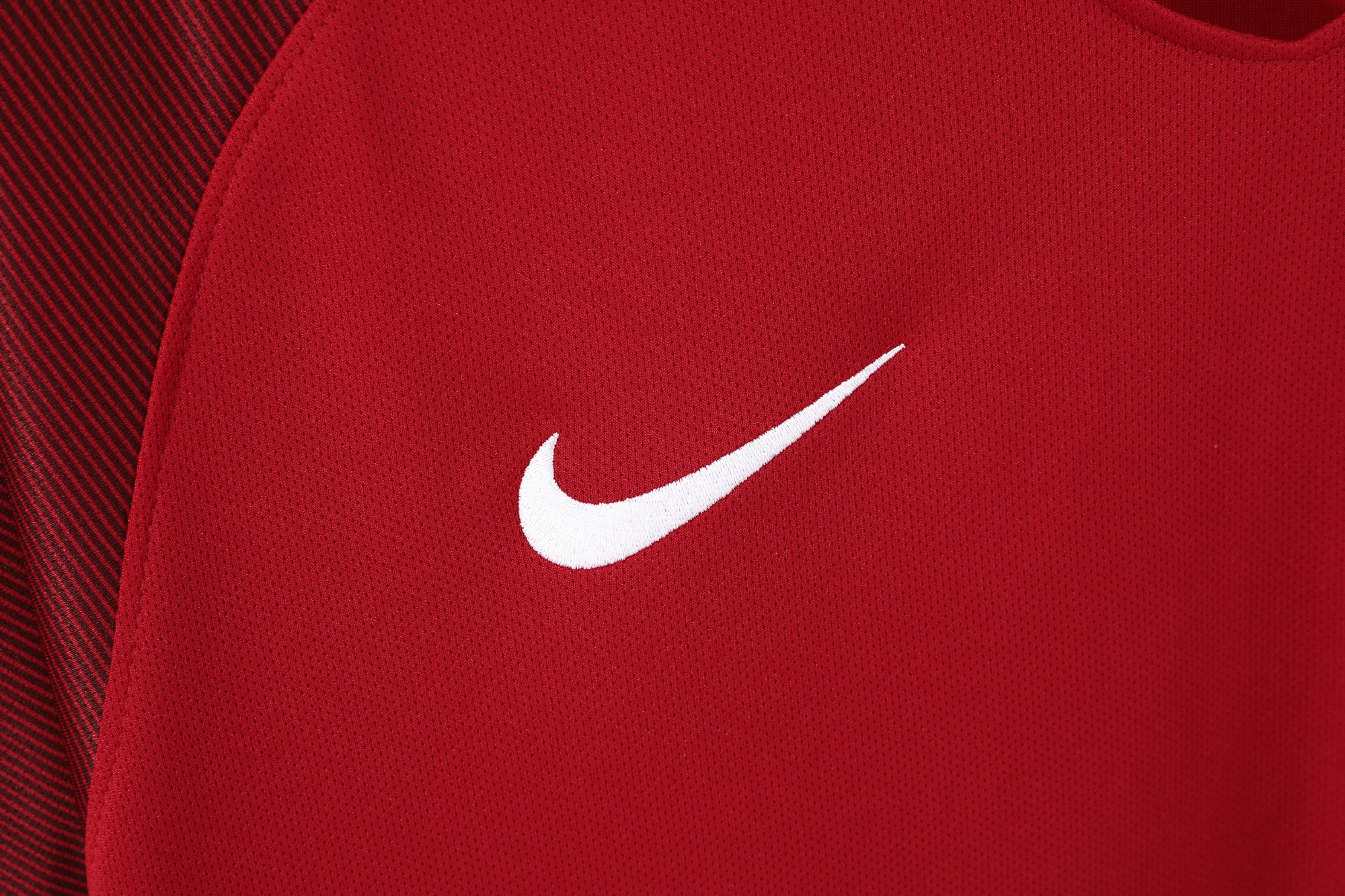 Portugal 2016-2017 Home Kit
