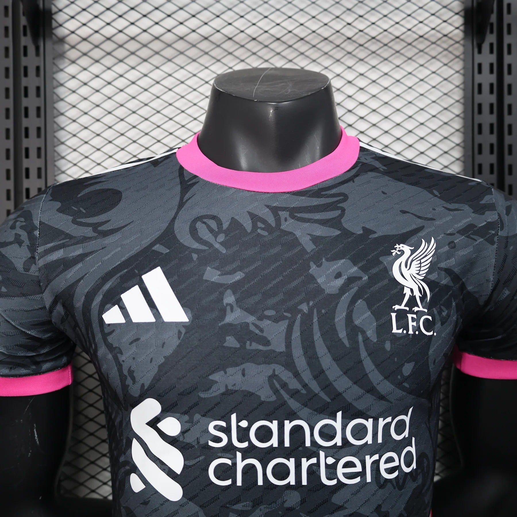 Liverpool "Pink Dragon" Special Kit