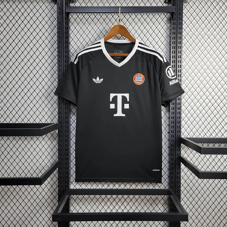 Bayern Munchen 2025-2026 Away Kit
