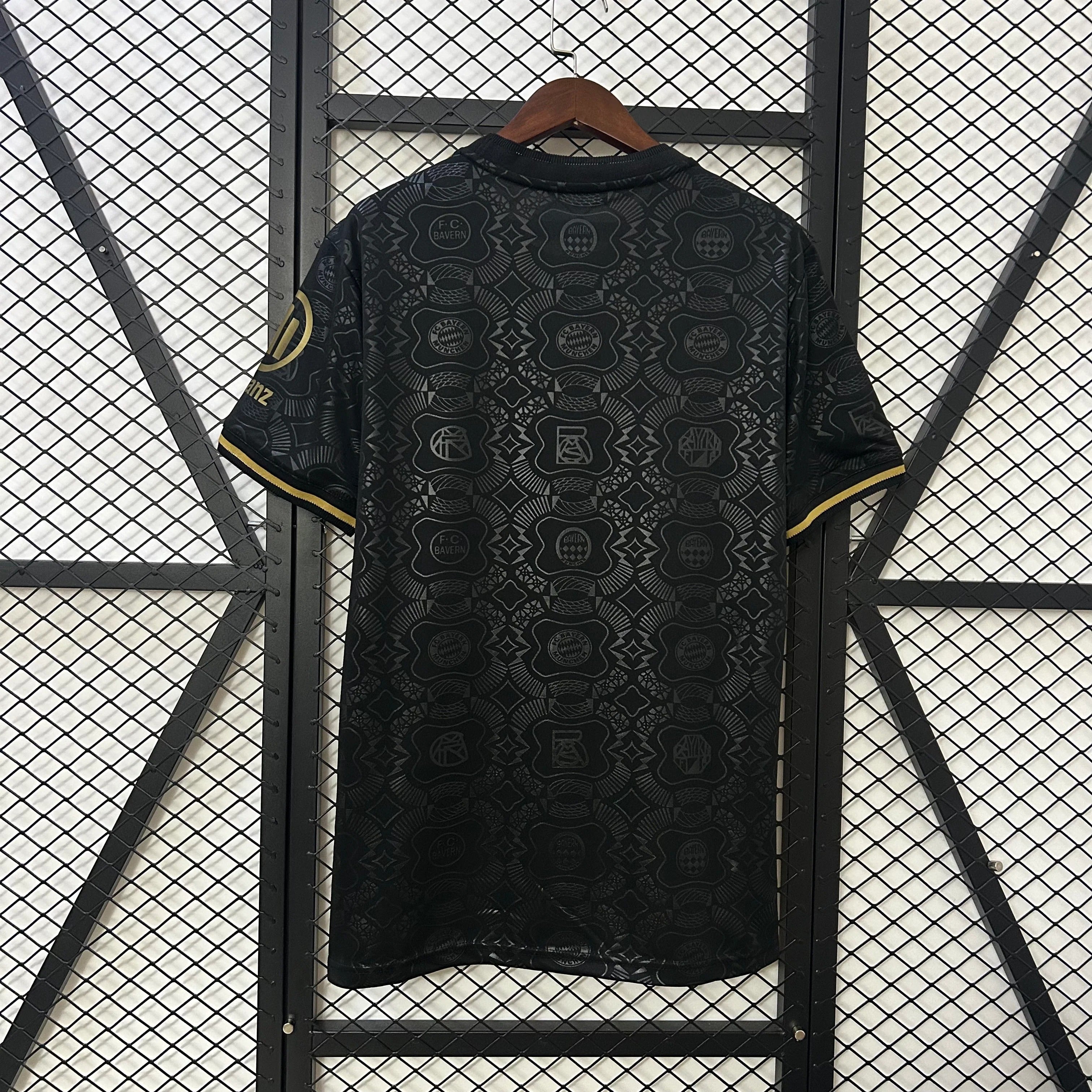 Bayern Munchen 125th Annyversary Black Kit