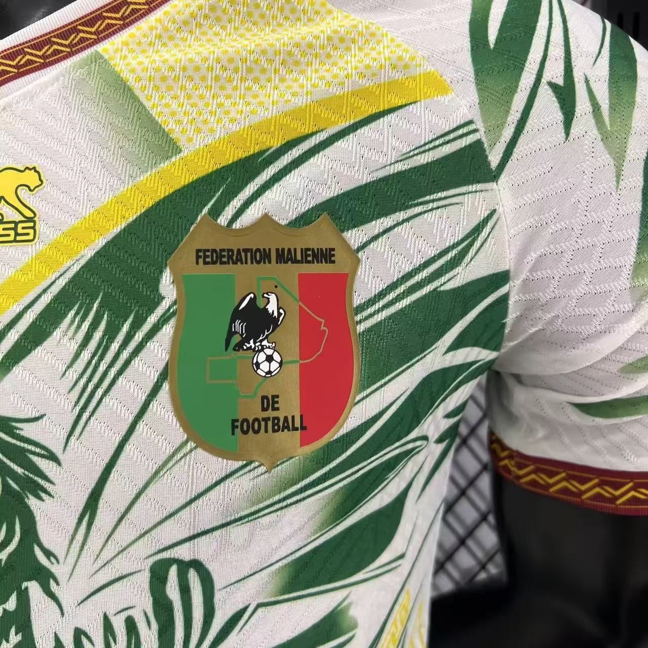 Mali "Ivory Eagle" Special Kit