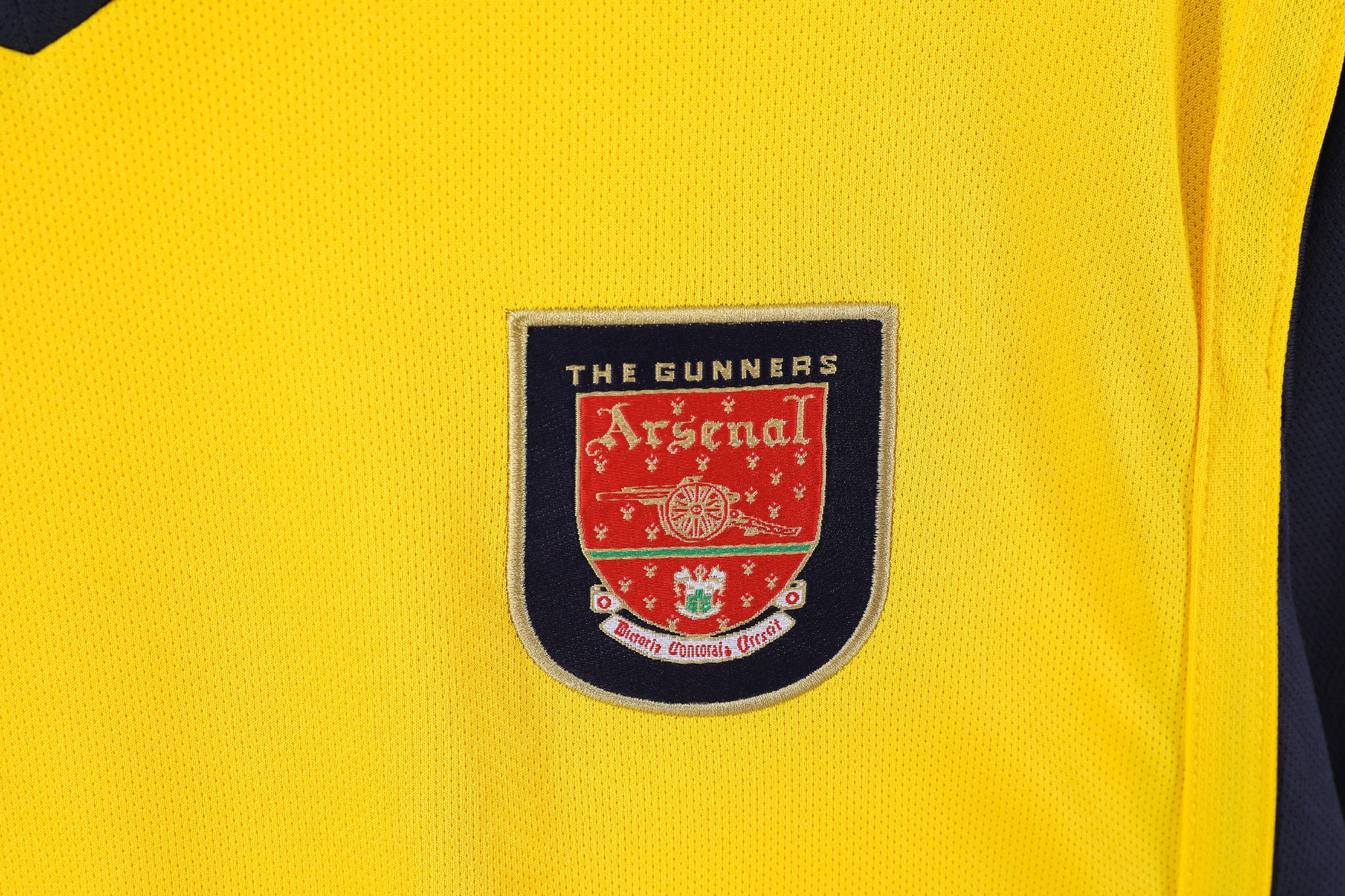 Arsenal 1999-2001 Away Kit
