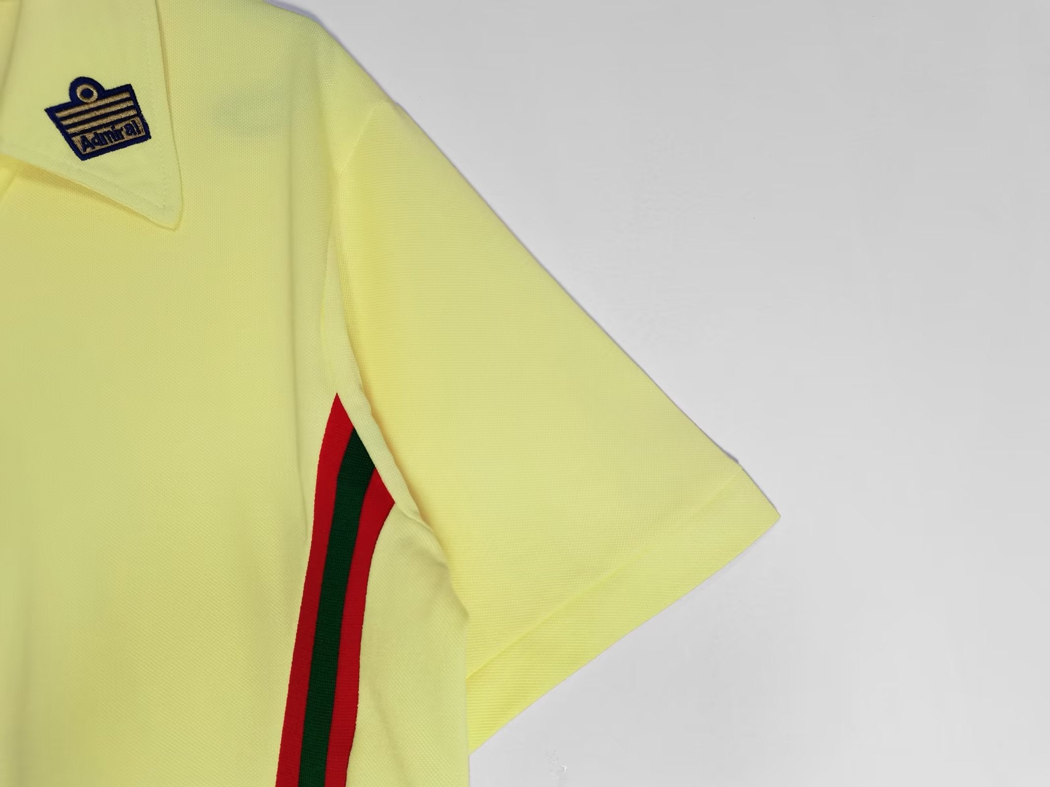 Wales 1976-1977 Away Kit