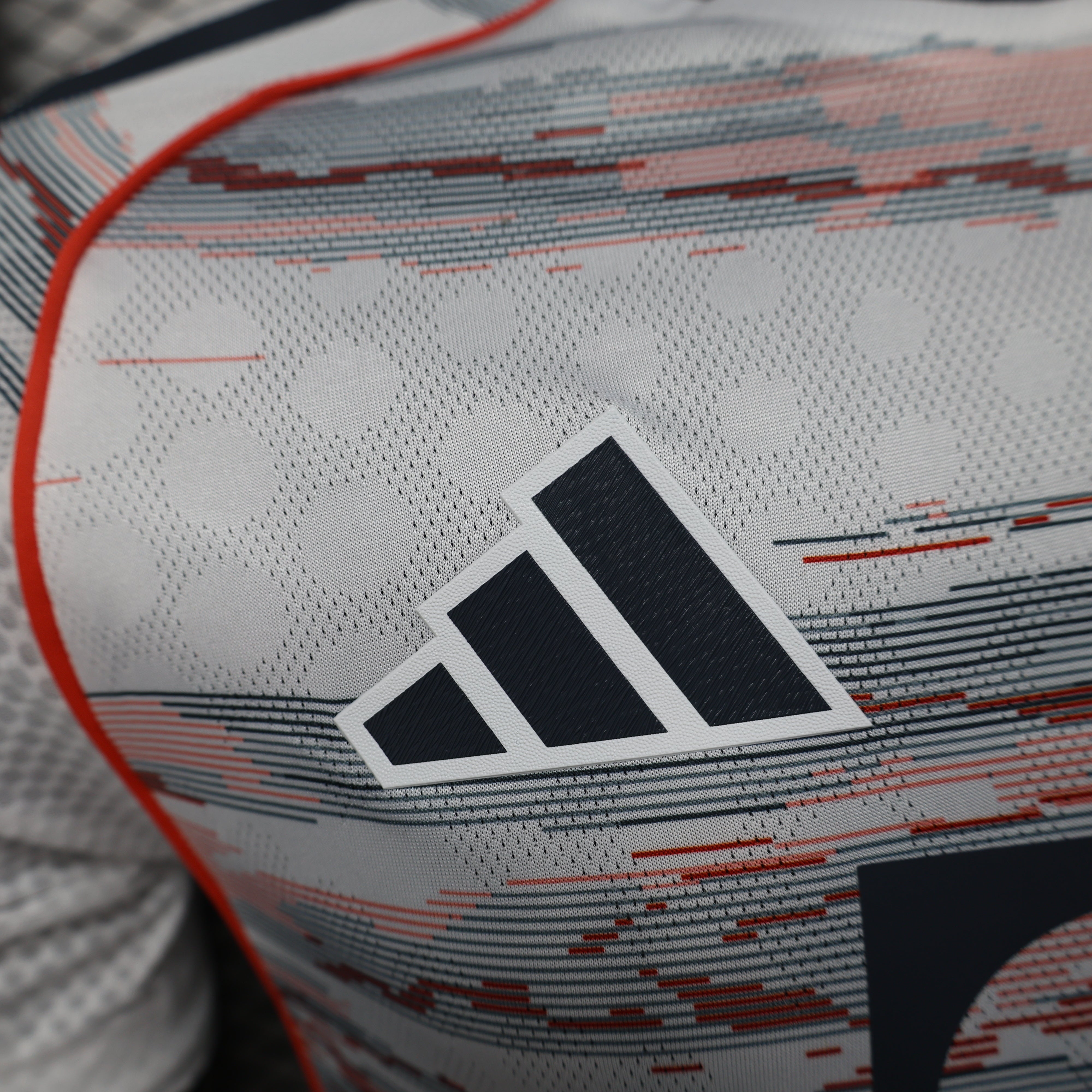 Bayern Munich "Glitch Heritage" Special Kit