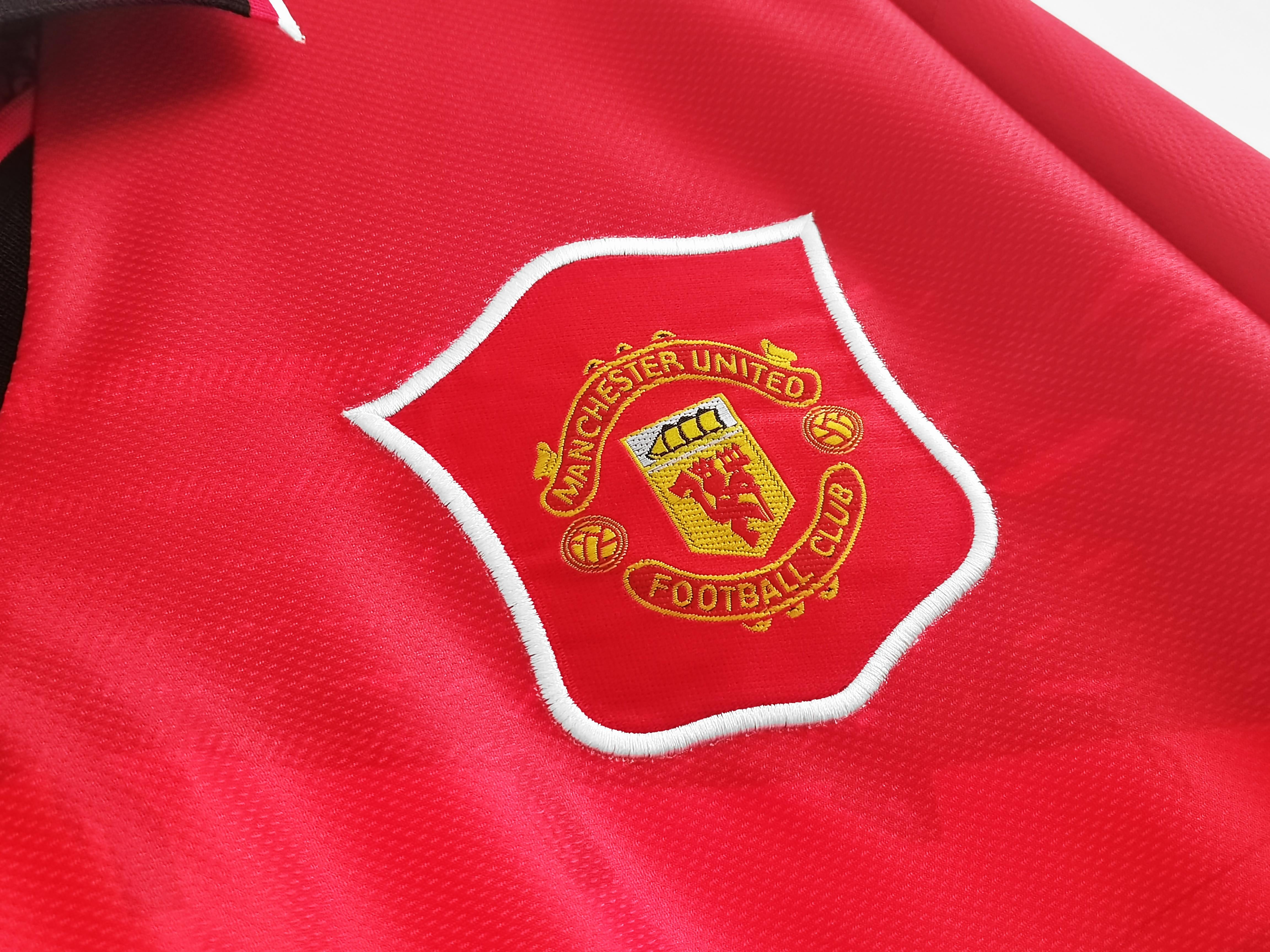 Manchester United 1994-1996 Home Kit