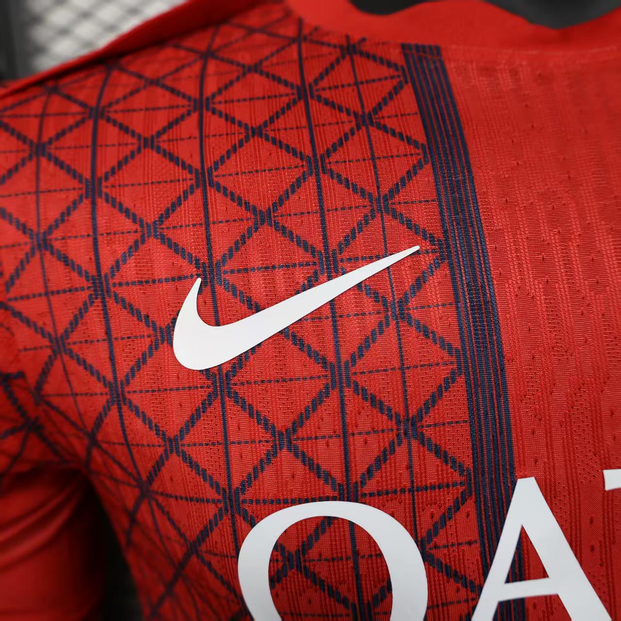 PSG "Paris Legacy" Special Kit