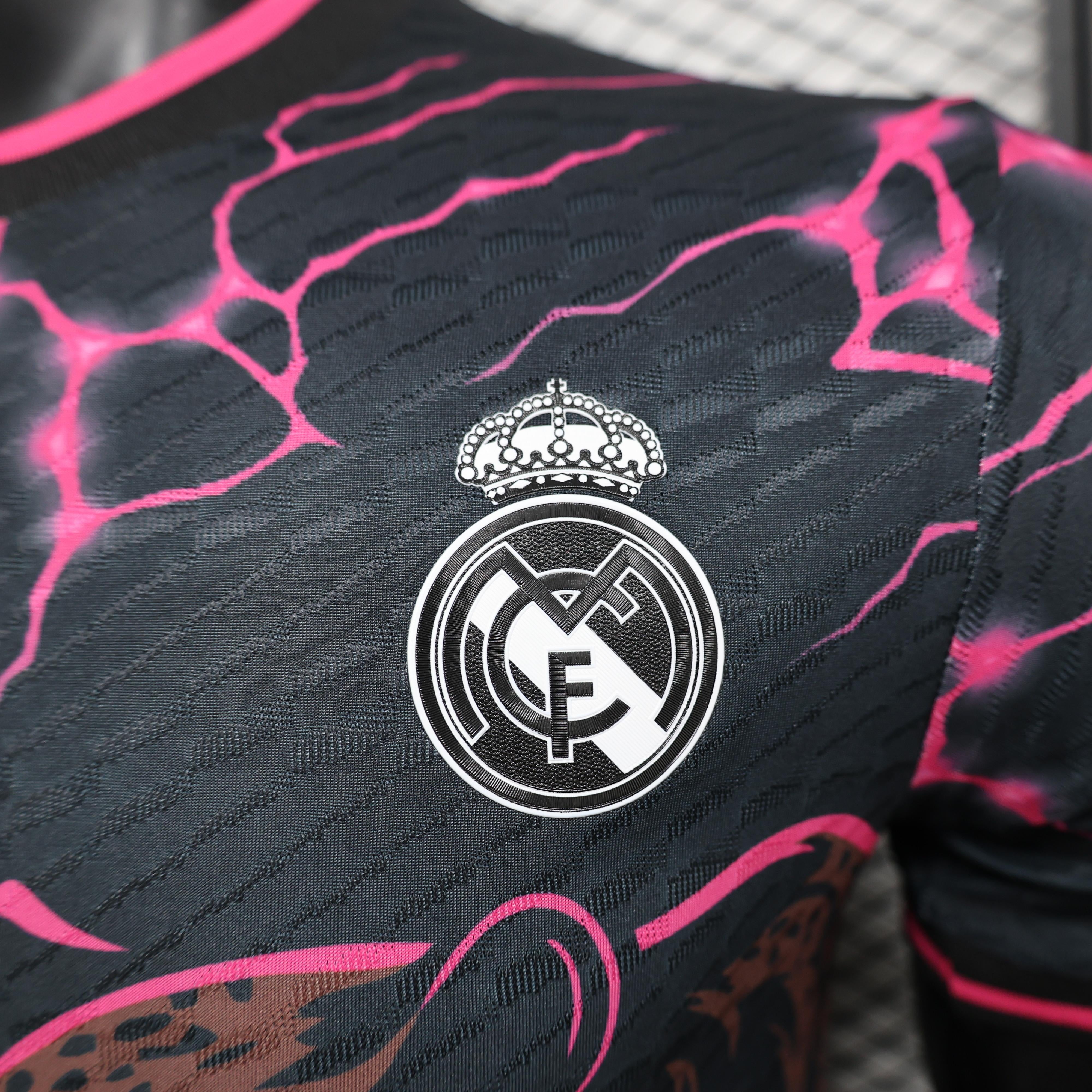 Real Madrid  "Aurora Panther" Special Kit