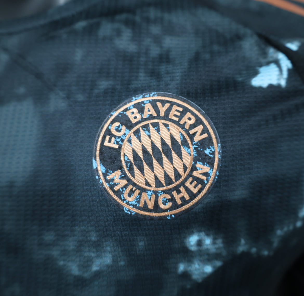 Bayern Munich 202-2025 Away Kit