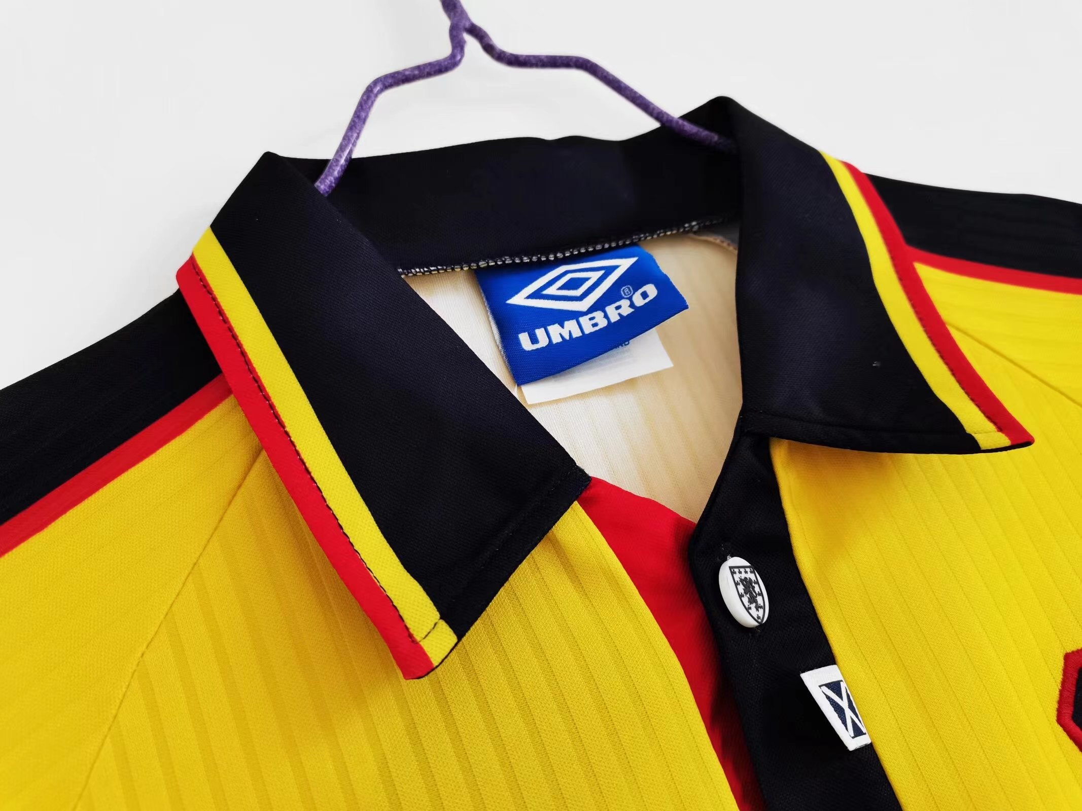 Scotland 1998-2000 Away Kit