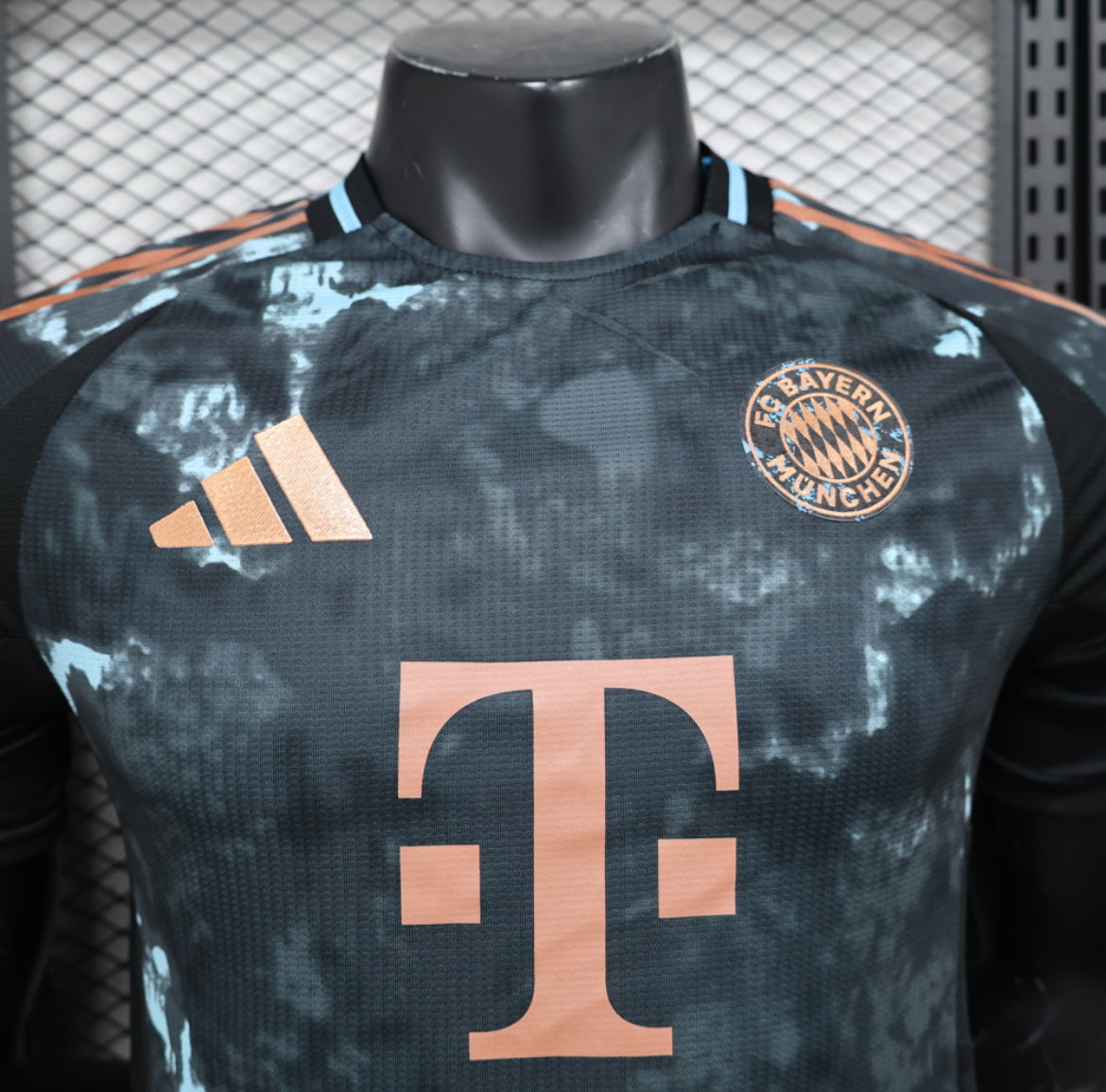 Bayern Munich 202-2025 Away Kit