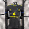 Kit spécial "Mancunian Noir" de Manchester United