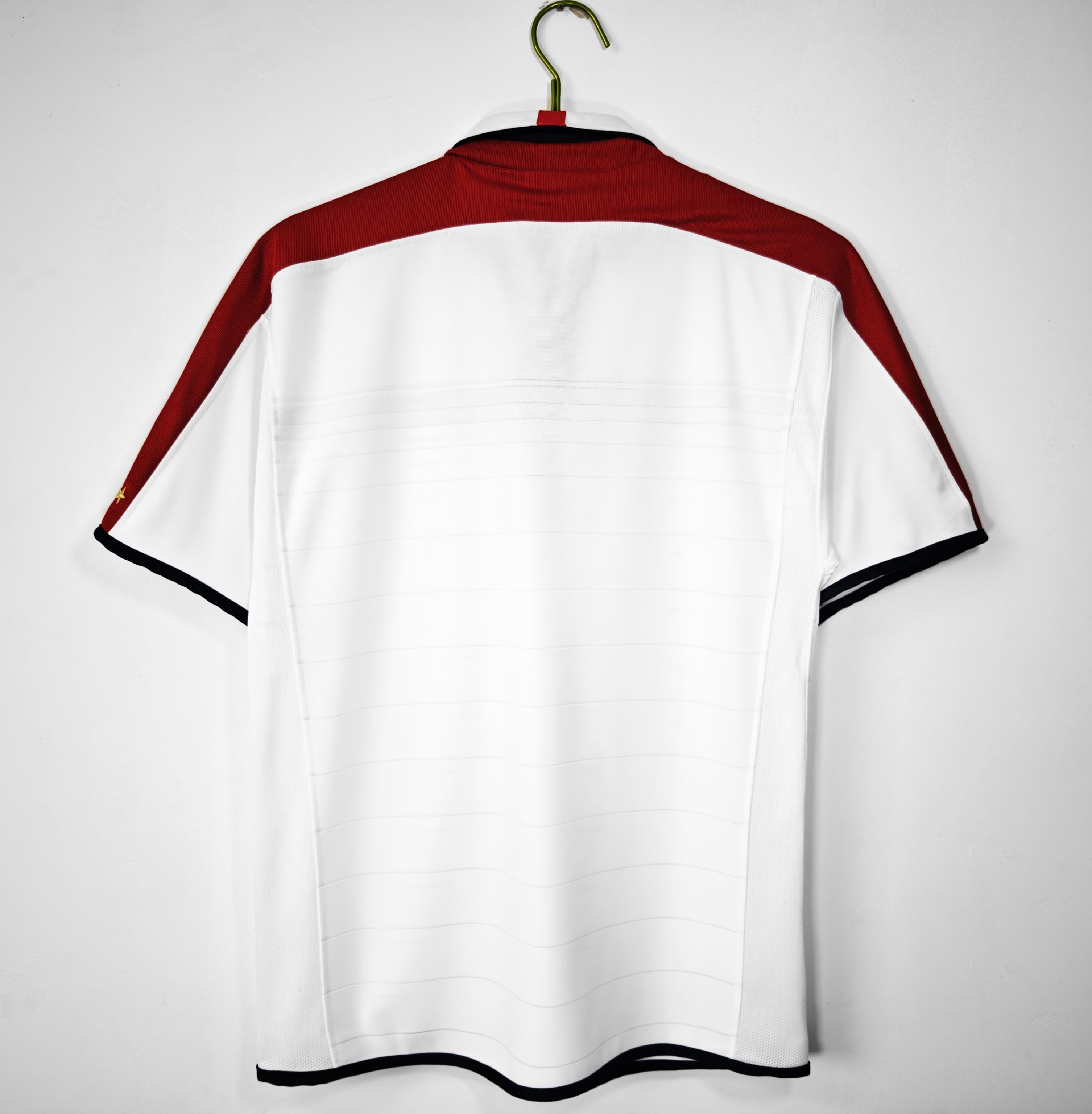 England 2004-2005 Home Kit