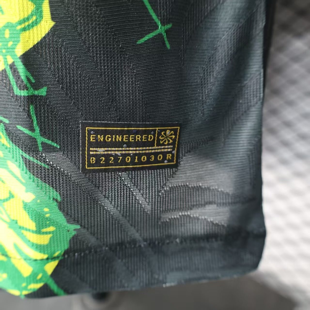 Brazil "Canarinho Neon" Special Kit