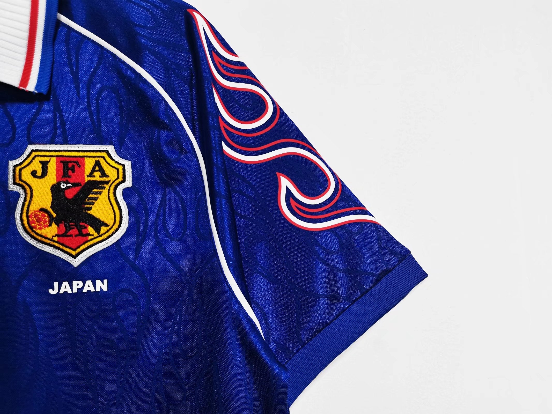 Japan 1998-1999 Home Kit