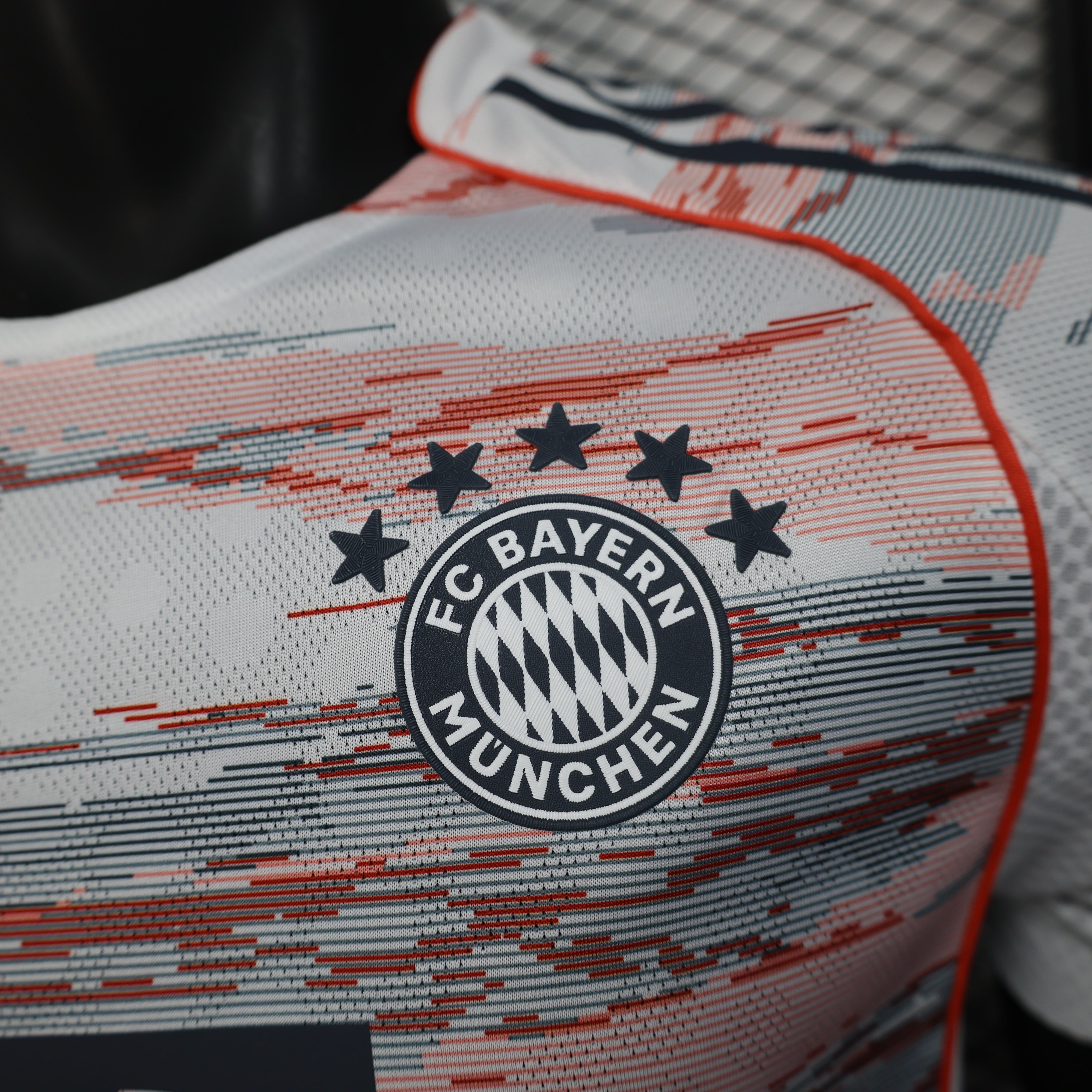 Bayern Munich "Glitch Heritage" Special Kit