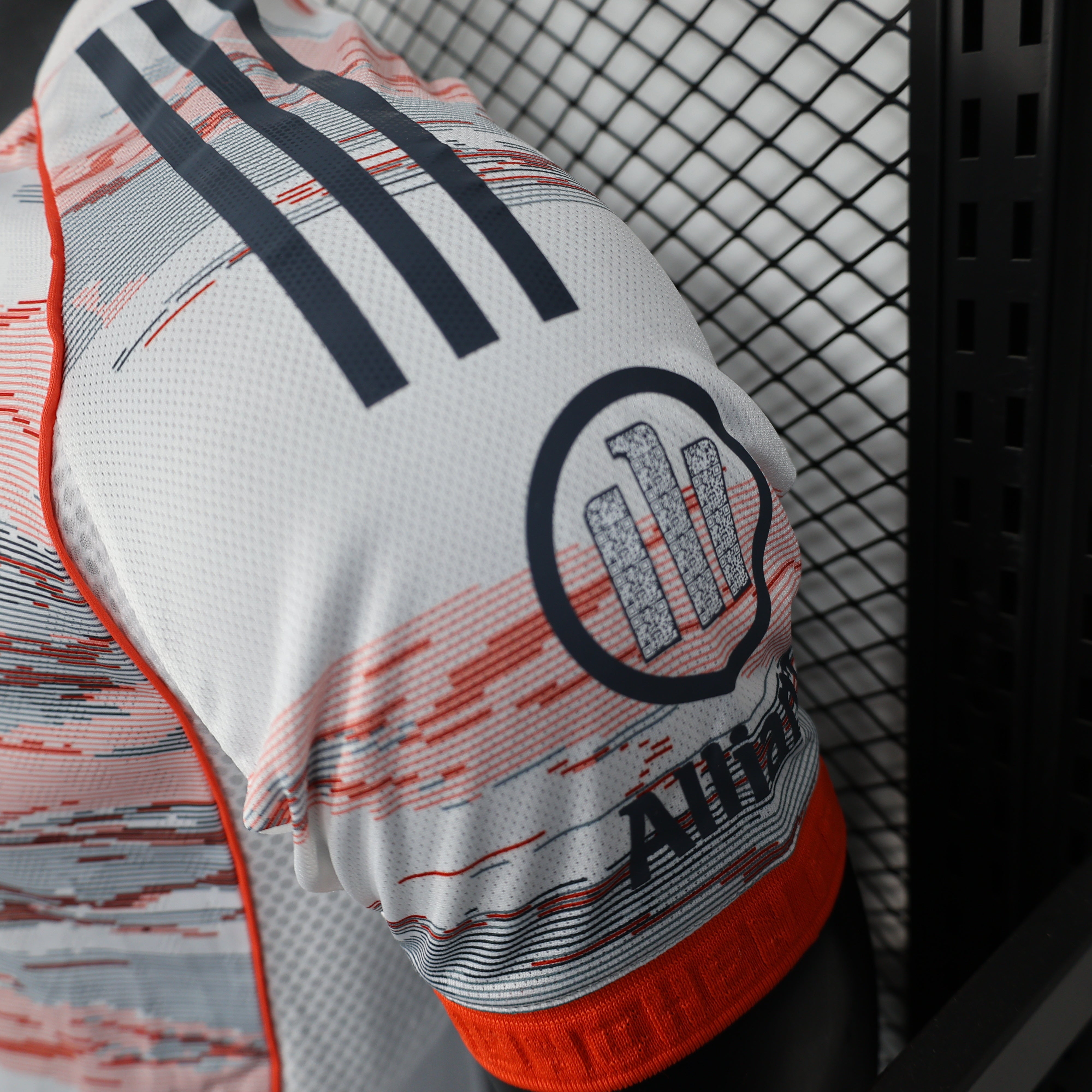 Bayern Munich "Glitch Heritage" Special Kit