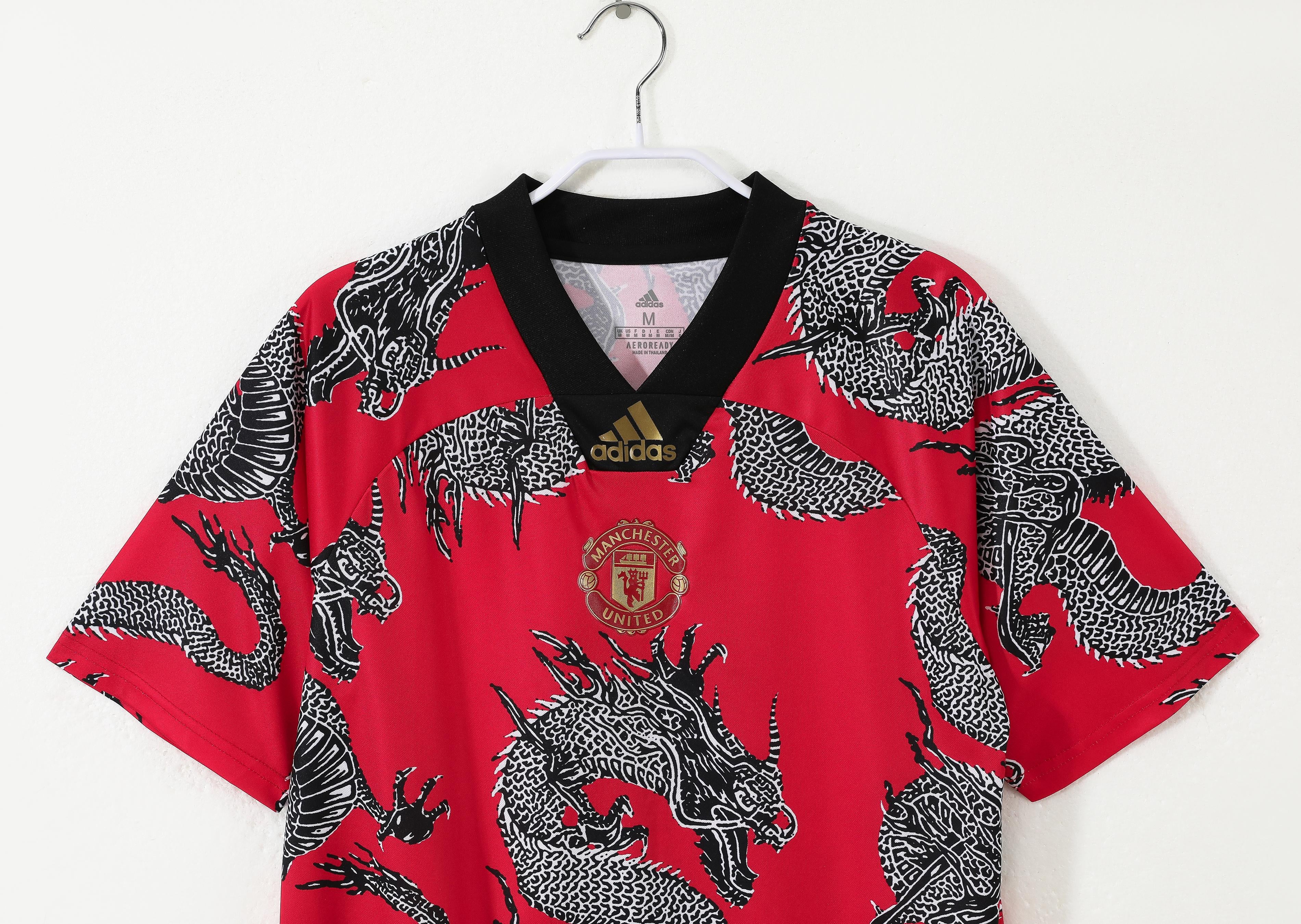 Manchester United "Red Dragon Glory" Special Kit