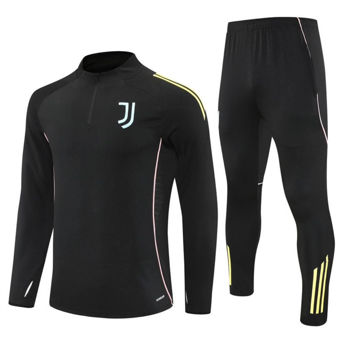 25/26 Ensemble Juventus Spécial A