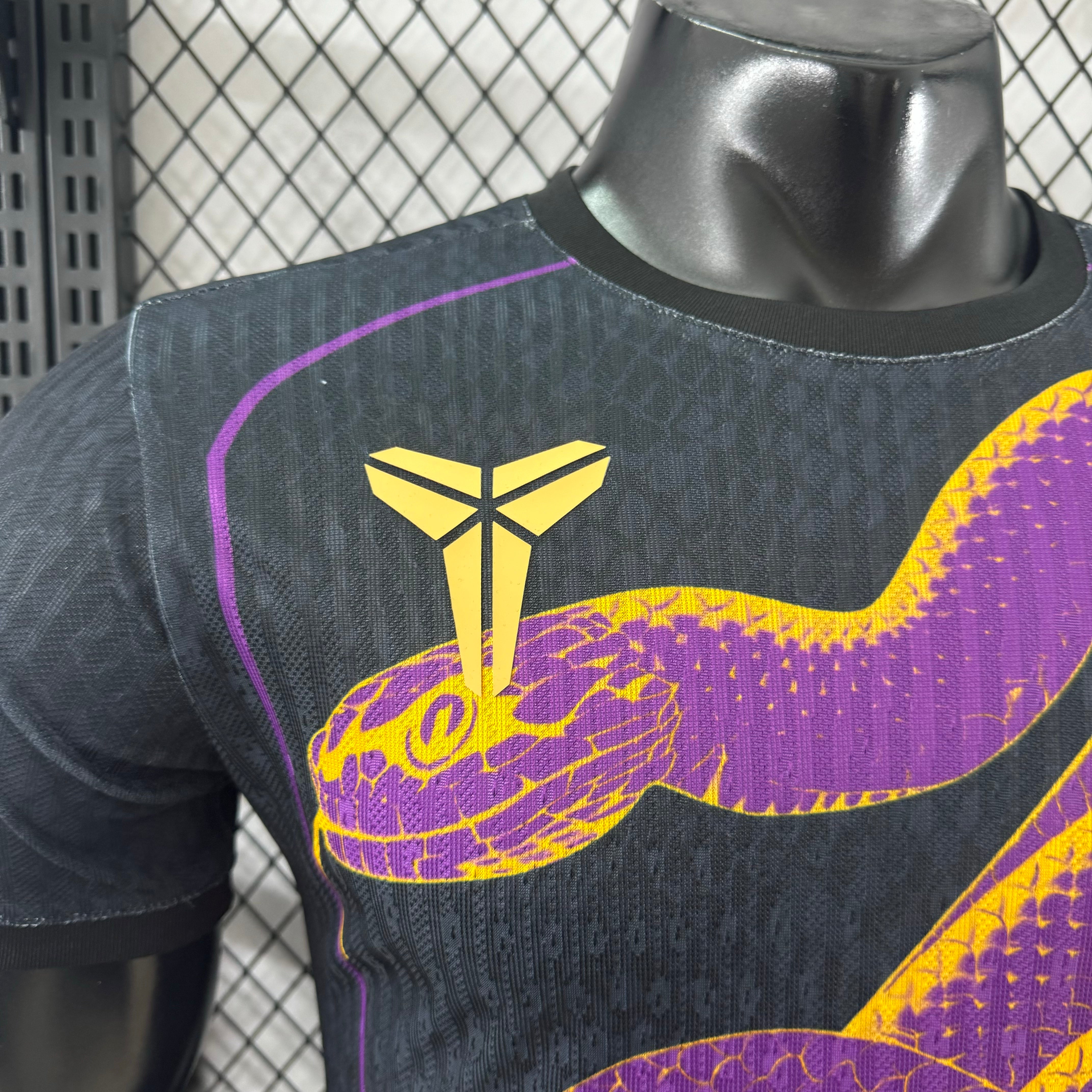 FC Barcelona "Venom Mamba" Special Kit